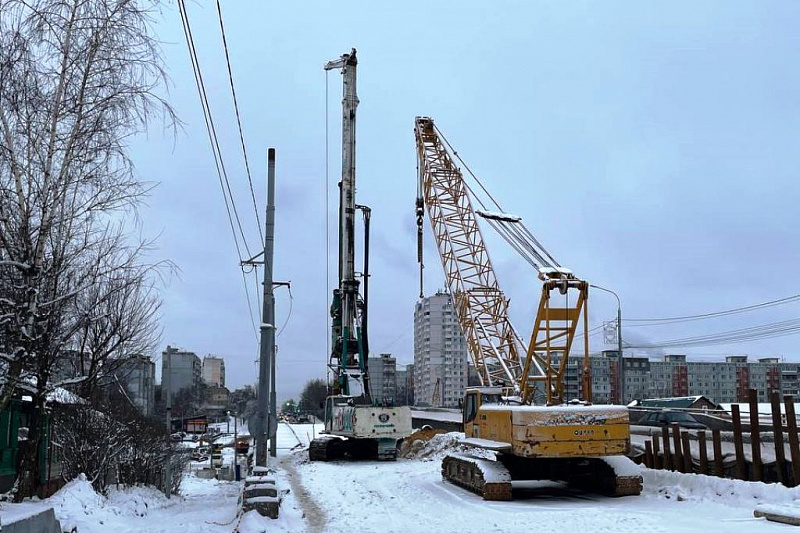 Продолжается реконструкция Московского путепровода