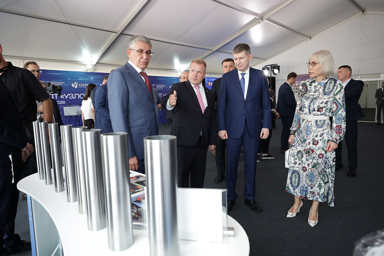 Максим Решетников и Дмитрий Миляев поздравили резидентов ОЭЗ «Узловая» с 10-летием со дня основания
